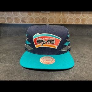San Antonio Spurs SnapBack Hat